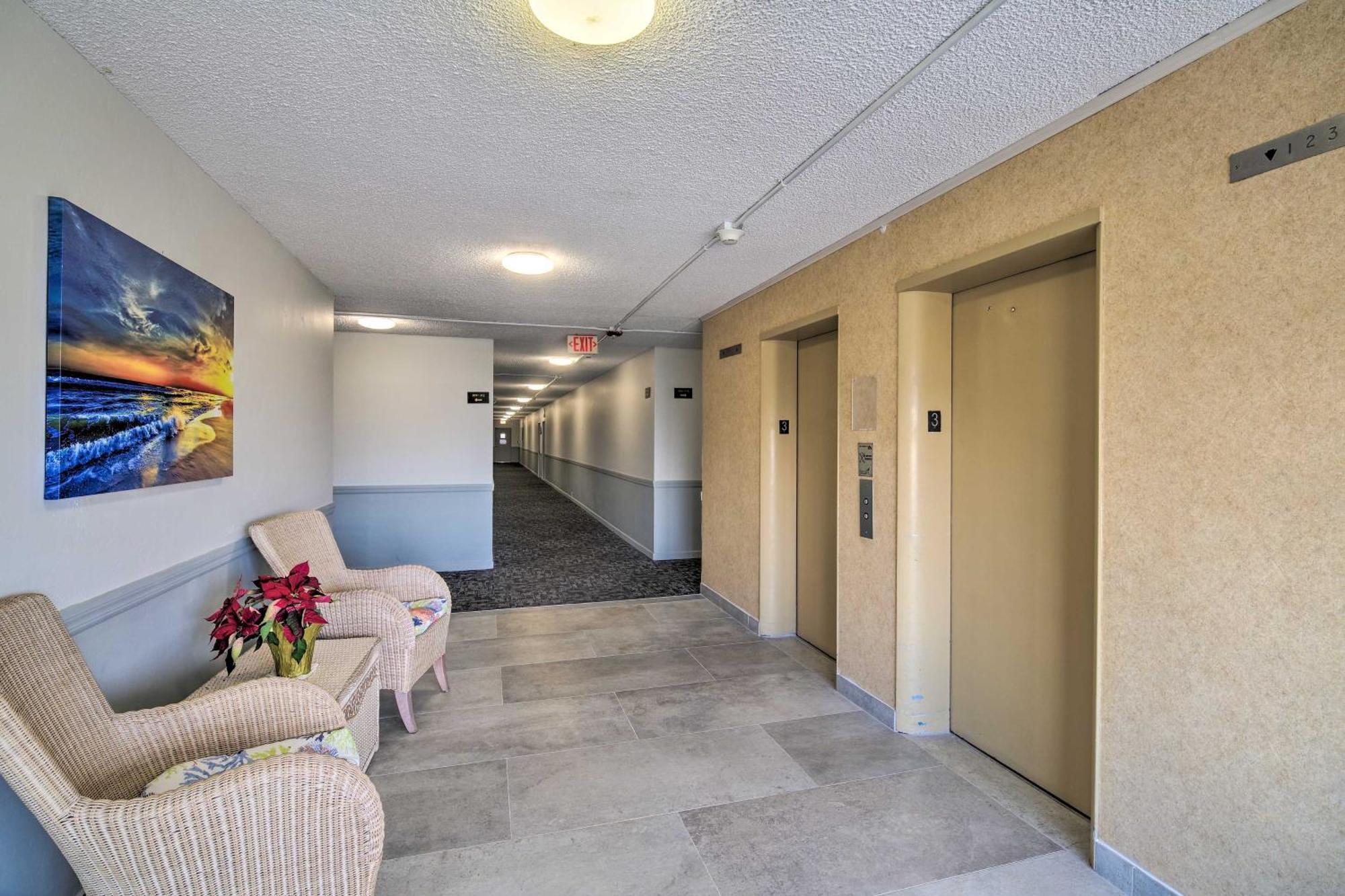 Walk To Shore Satellite Beach Condo With Ocean View Екстериор снимка
