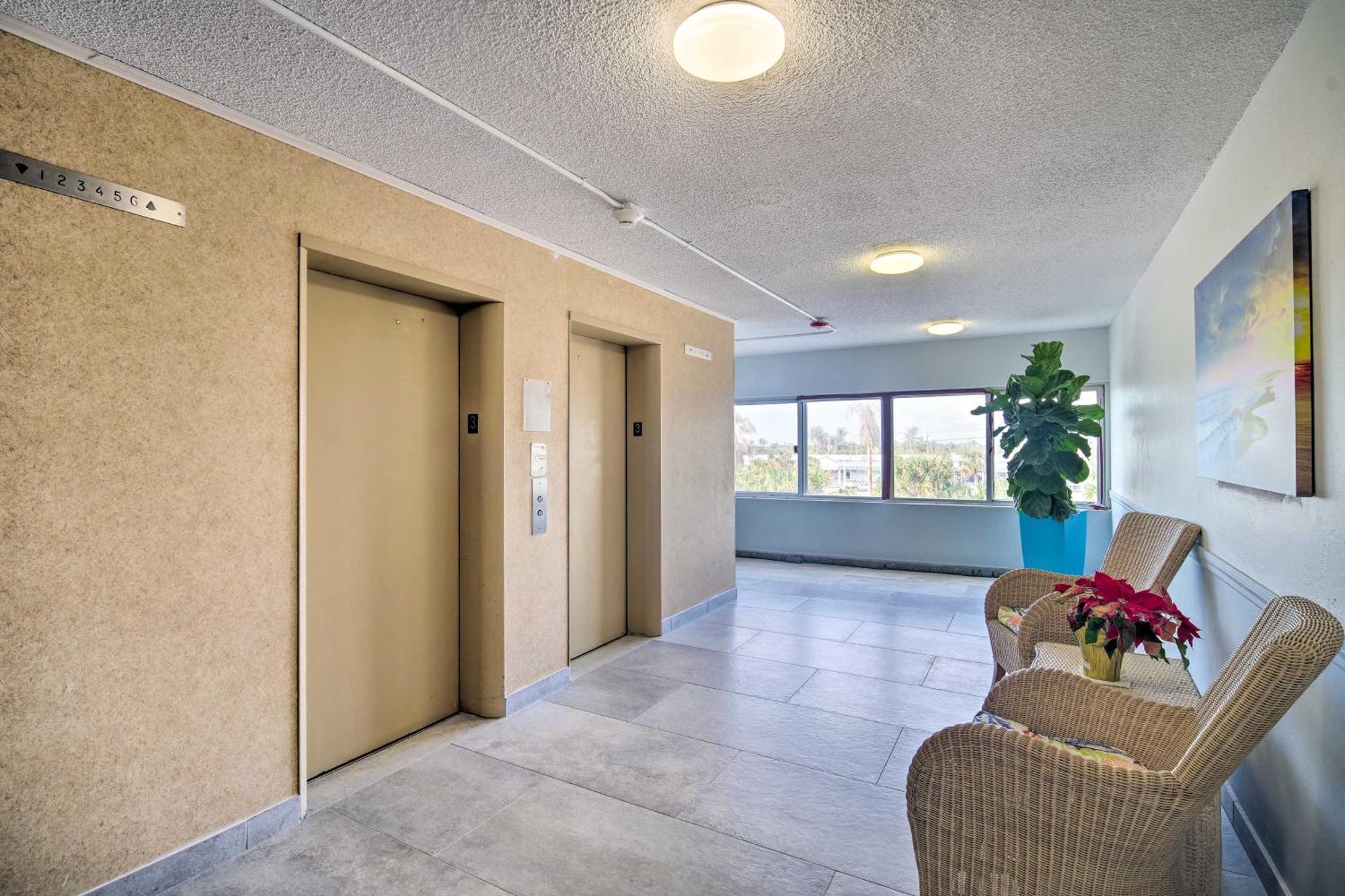 Walk To Shore Satellite Beach Condo With Ocean View Екстериор снимка