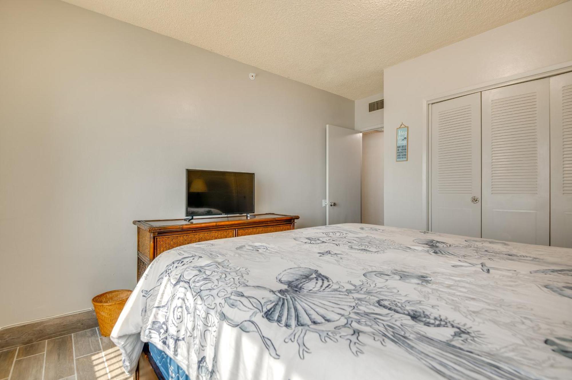 Walk To Shore Satellite Beach Condo With Ocean View Екстериор снимка
