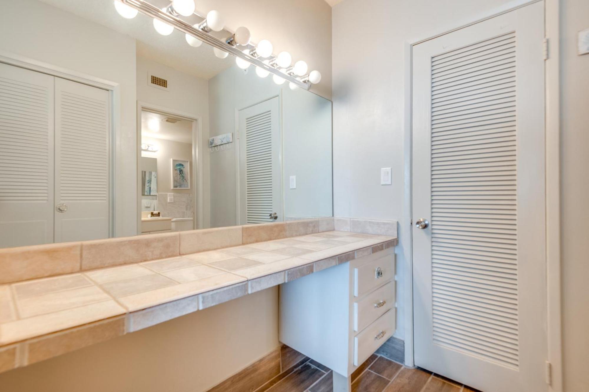Walk To Shore Satellite Beach Condo With Ocean View Екстериор снимка